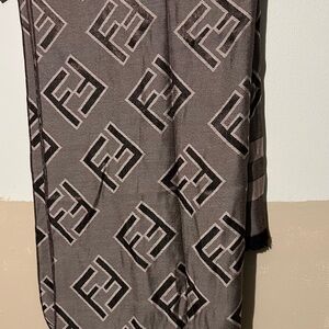 Elegant Asymmetrical Gray Patterned Skirt